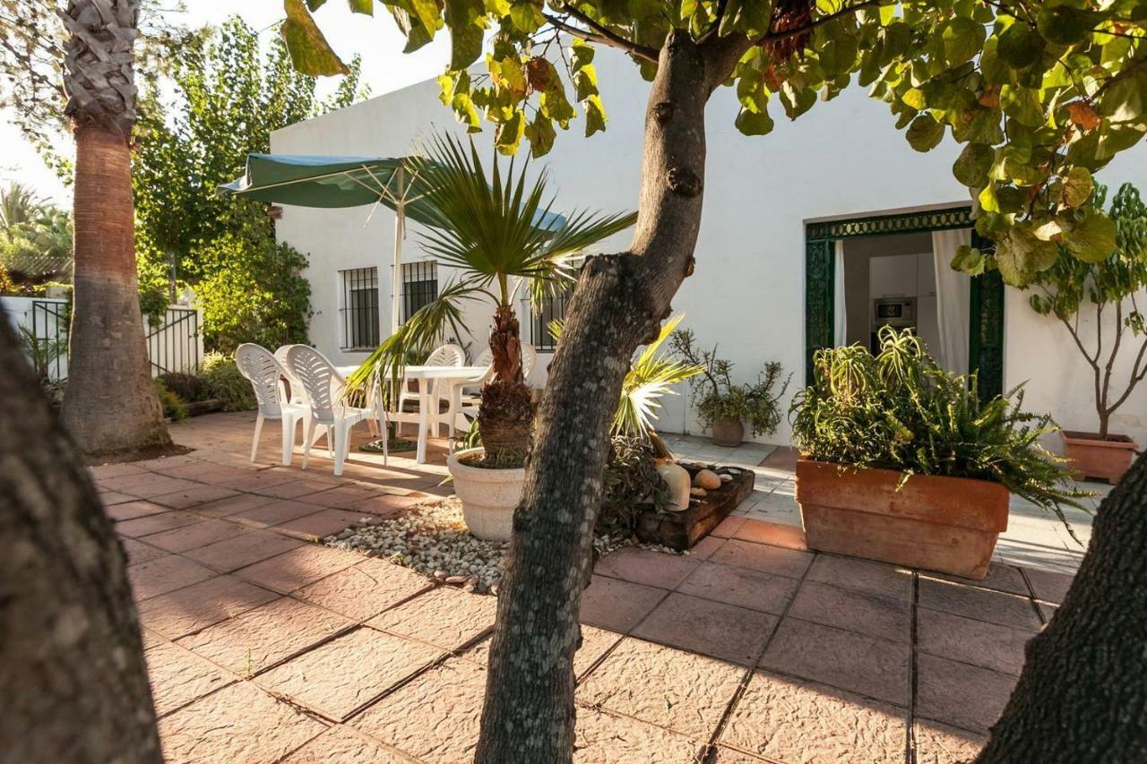 Villa Del Manzano Villanueva del Ariscal Exteriör bild